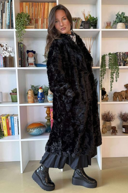 Paloma Dusk Premium Faux Fur Coat Black 